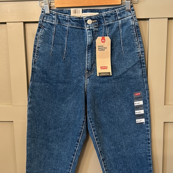 Levi's Hollywood High Rise High-Waisted Taper Jeans Size 25 New NWT - Picture 4 of 13